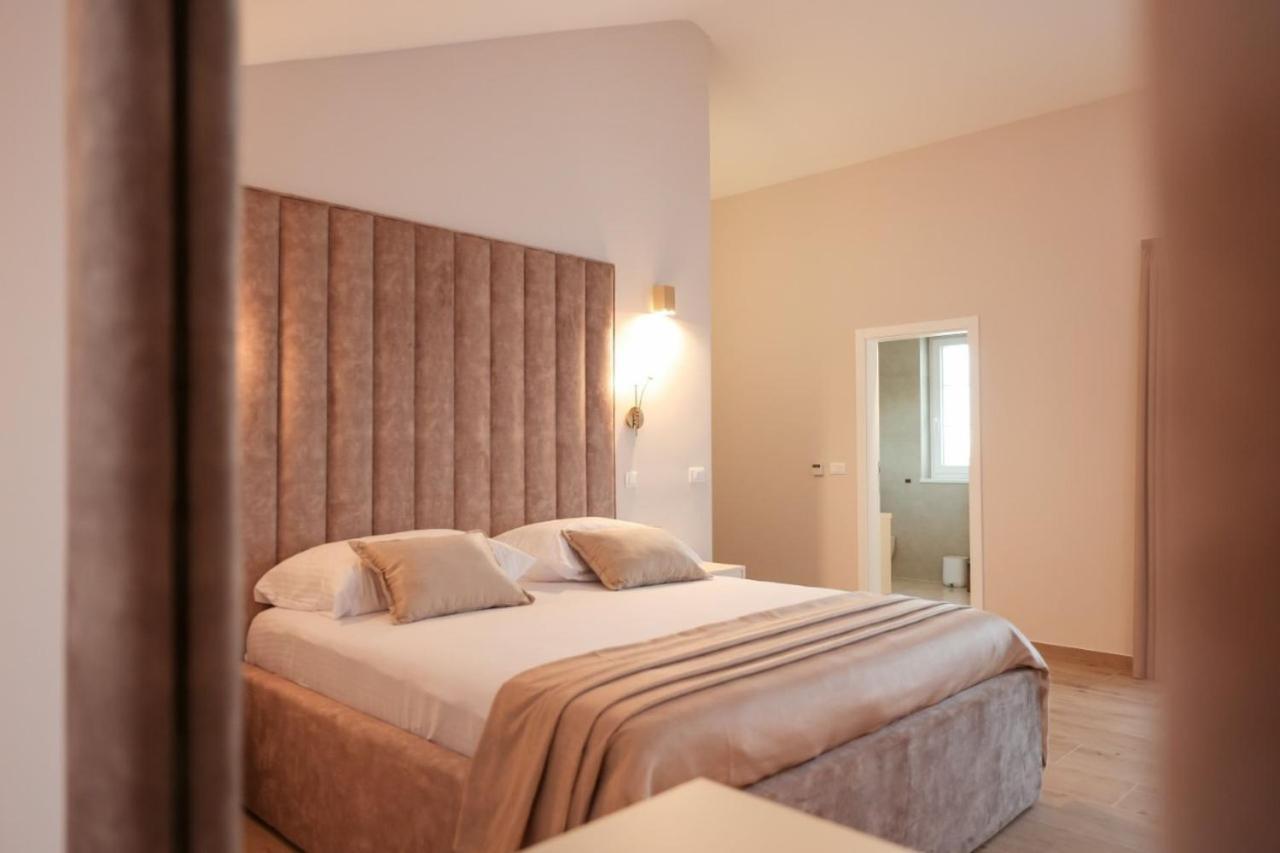 Castello Exclusive Rooms With Breakfast - By Ta Leut Agency Privlaka  Εξωτερικό φωτογραφία